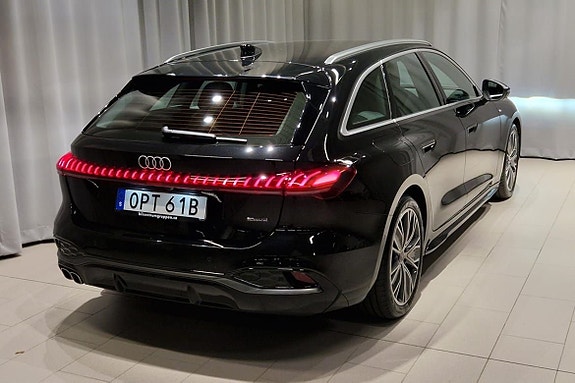 Audi A5 4 of 24