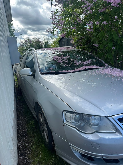 Volkswagen Passat 3 of 5