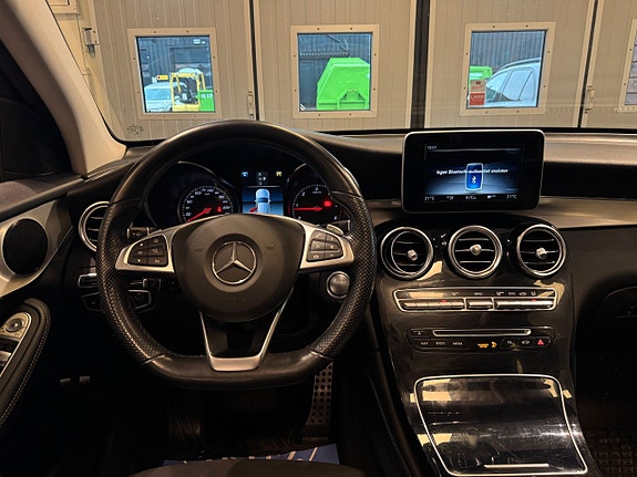 Mercedes-Benz GLC220 d 8 of 27