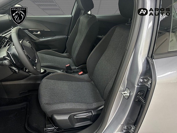 Peugeot 2008 7 of 12