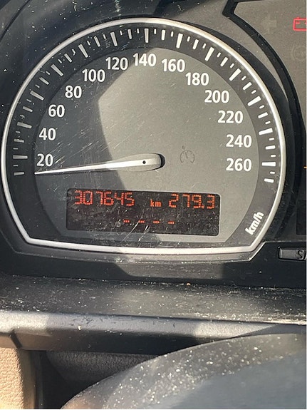 BMW X3 8 of 11