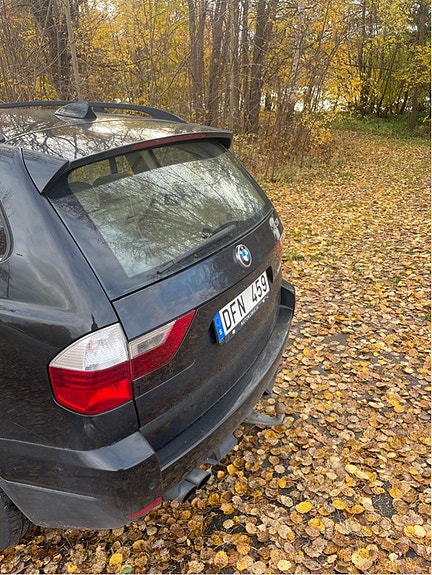 BMW X3 3 of 11