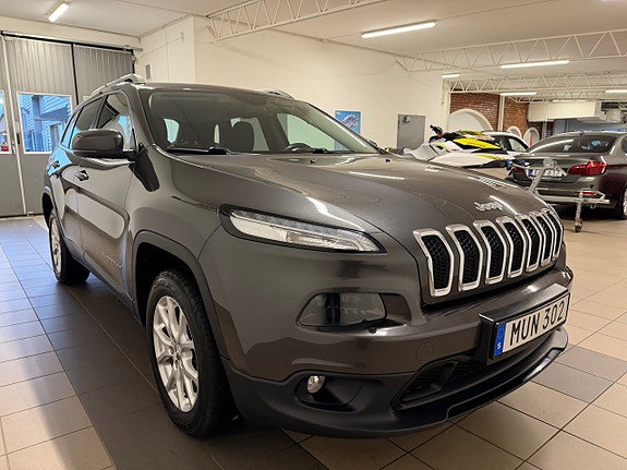 Jeep Cherokee 6 of 11