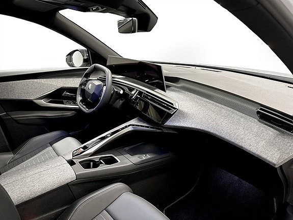 Peugeot 5008 14 of 18