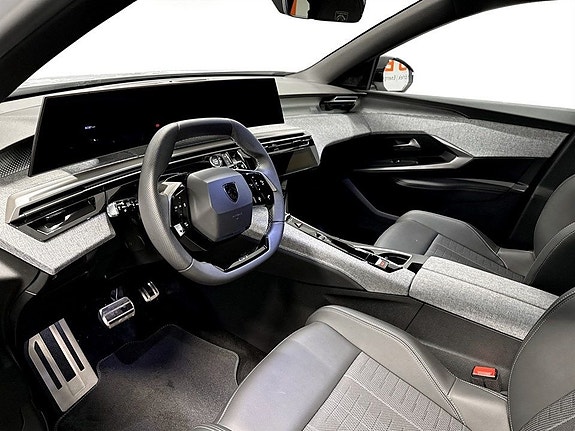 Peugeot 5008 5 of 5