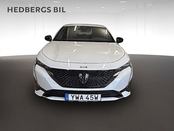 Peugeot e-308 5 of 5