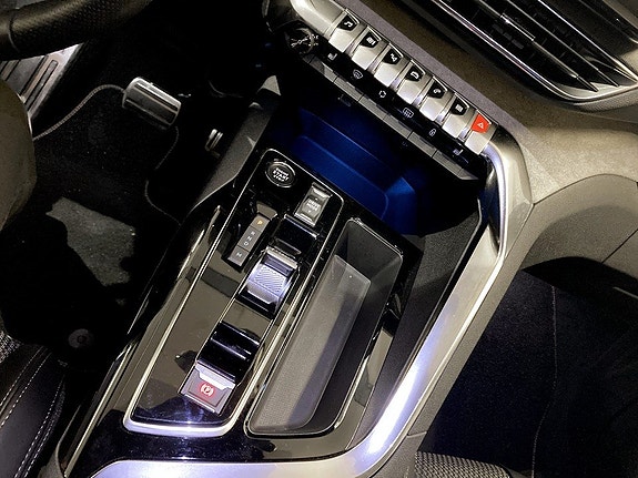 Peugeot 5008 13 of 18