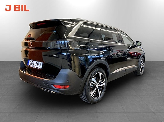 Peugeot 5008 4 of 5