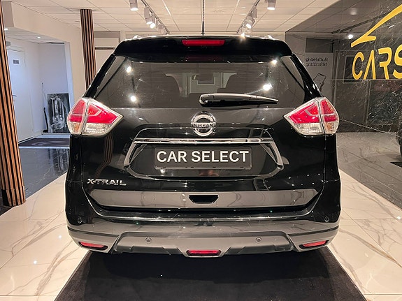 Nissan X-Trail 4 of 5