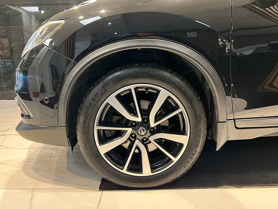 Nissan X-Trail 22 of 26