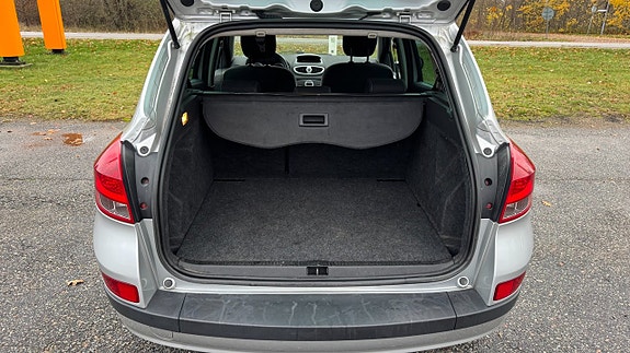 Renault Clio 7 of 10