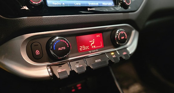 Kia Rio 17 of 27