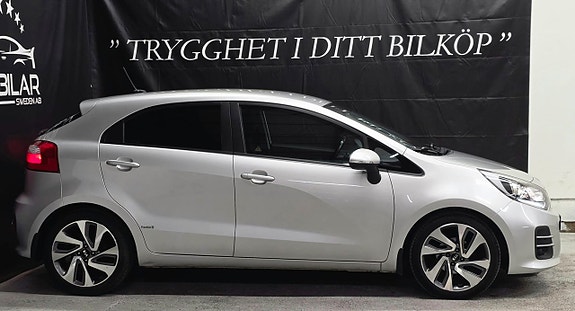 Kia Rio 4 of 27