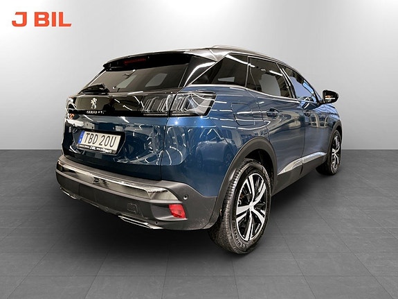 Peugeot 3008 3 of 5