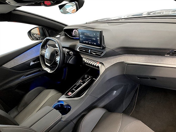 Peugeot 5008 13 of 17