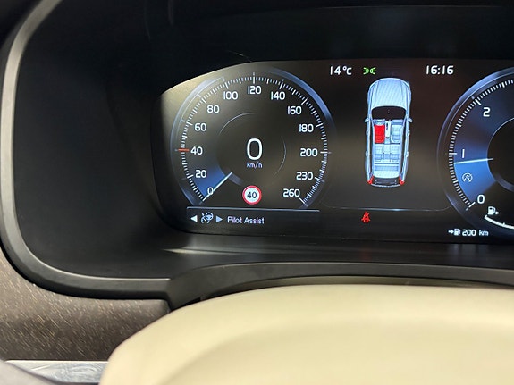 Volvo V90 Cross Country 16 of 26