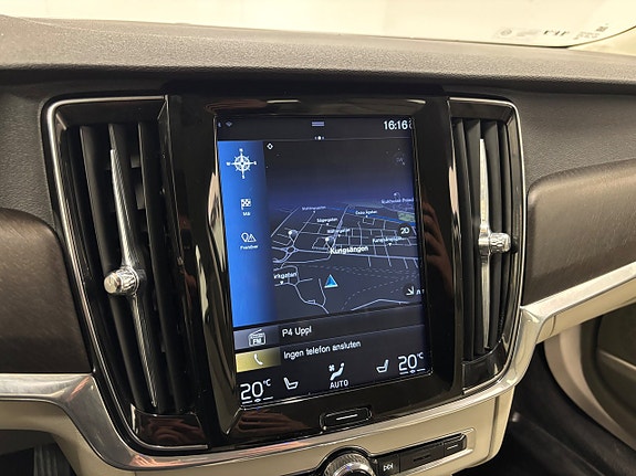 Volvo V90 Cross Country 17 of 26