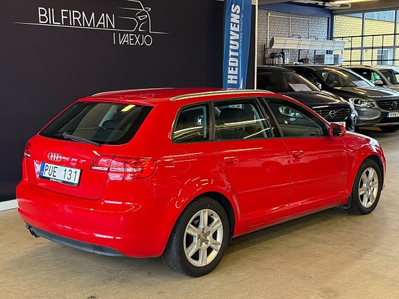 Audi A3 4 of 11