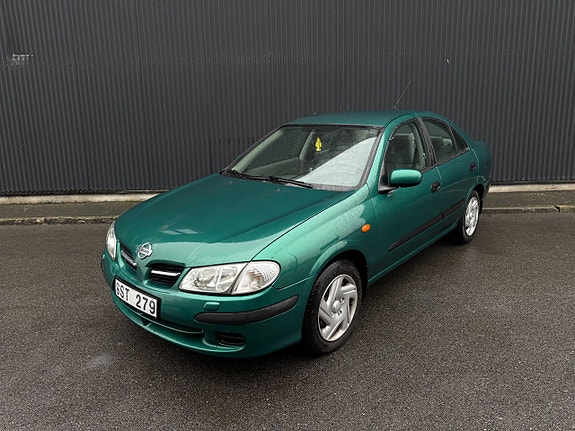 Nissan Almera