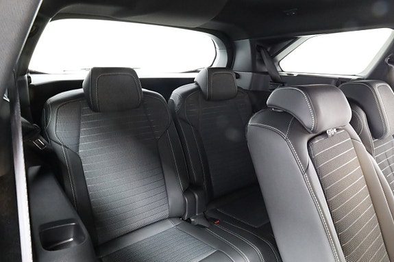 Peugeot 5008 22 of 30