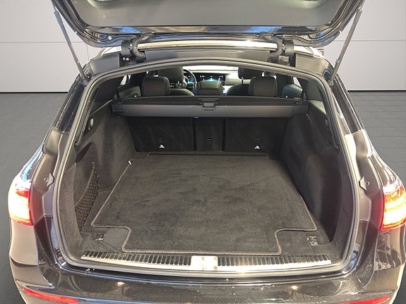 Mercedes-Benz E53 18 of 26