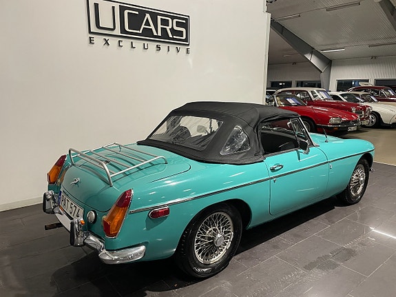 MG MGB 4 of 12