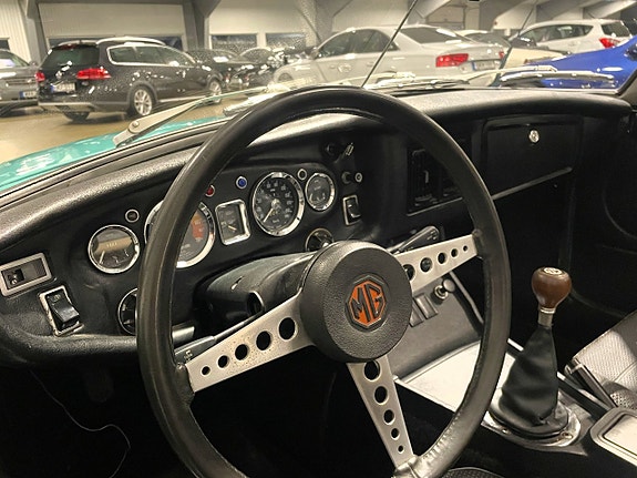 MG MGB 10 of 12