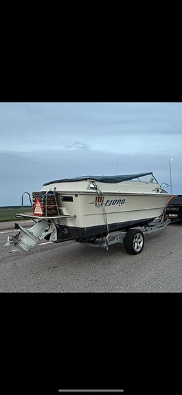 Fjord 21 Daycruiser med 454 Big Block & Volvo Penta 280 2 of 5