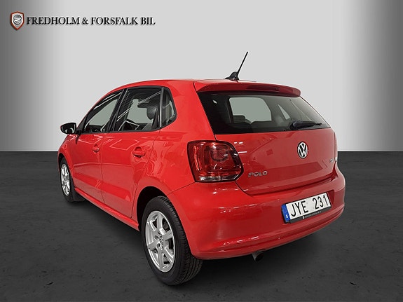Volkswagen Polo 3 of 5