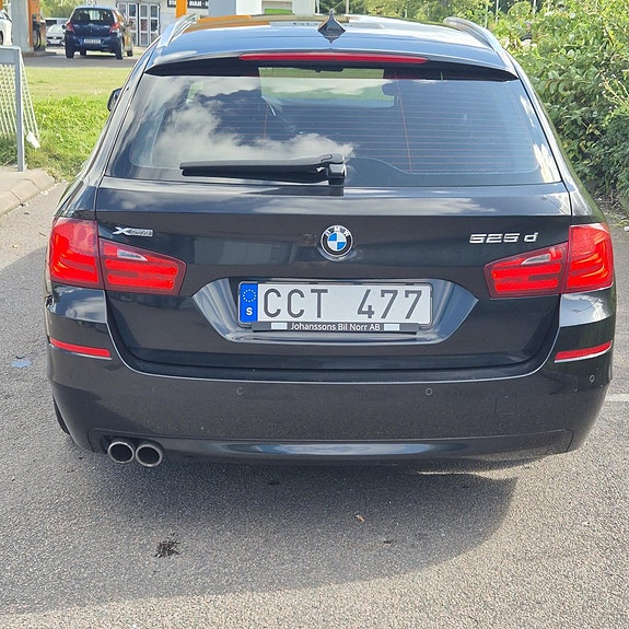 BMW 525 4 of 5