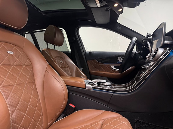 Mercedes-Benz C - 16