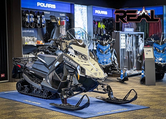 Polaris S4 Nordic pro 146"