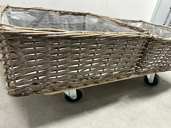 Product image 67 of 81
