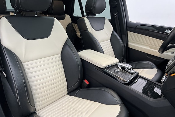 Mercedes-Benz GLE350 de 12 of 30