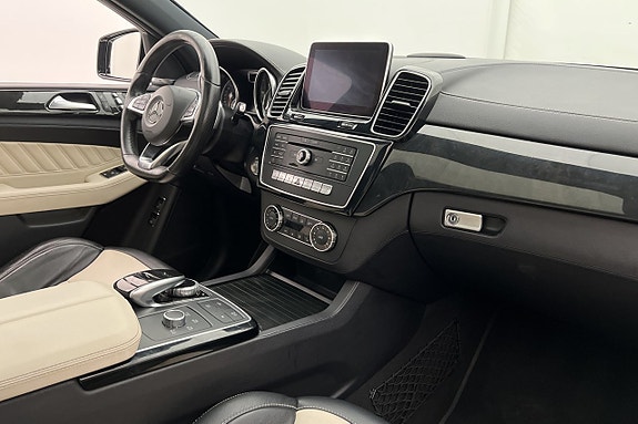 Mercedes-Benz GLE350 de 9 of 30