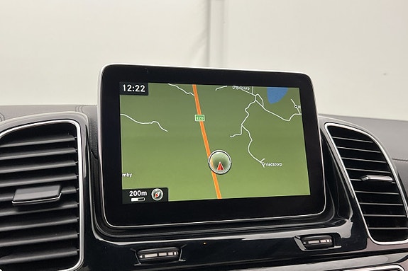 Mercedes-Benz GLE350 de 27 of 30