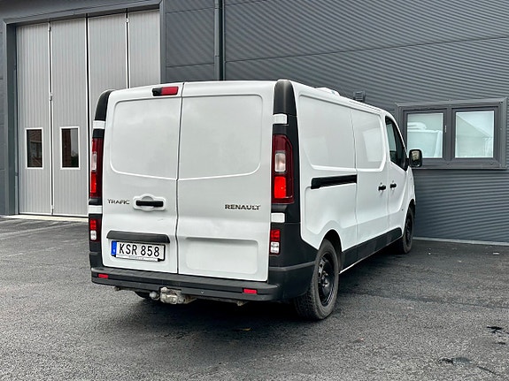 Renault Trafic 5 of 5
