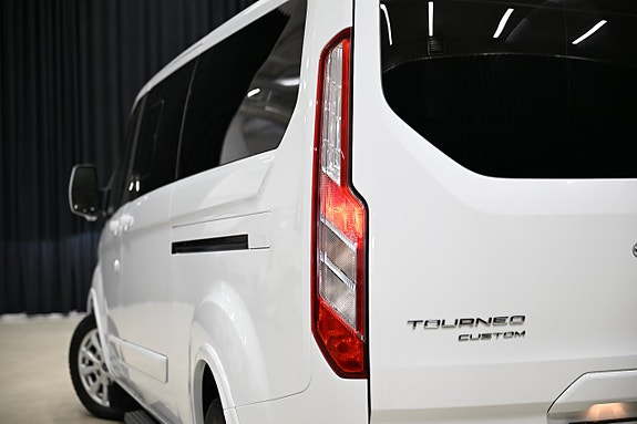 Ford Custom Tourneo 8 of 30