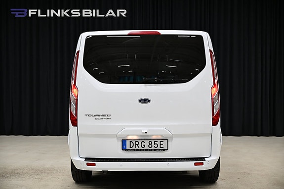 Ford Custom Tourneo 7 of 30