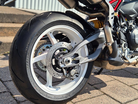 Ducati Hypermotard V2 SP *NYHET* 12 of 12