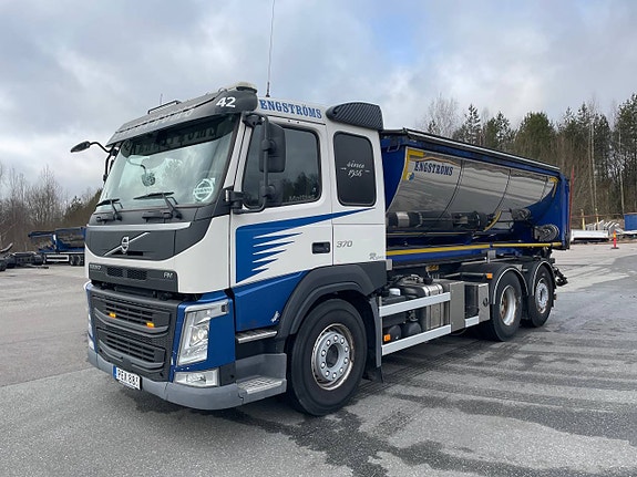 Volvo FM370 Spriderbil