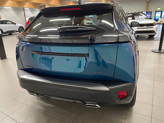Peugeot 2008 3 of 5