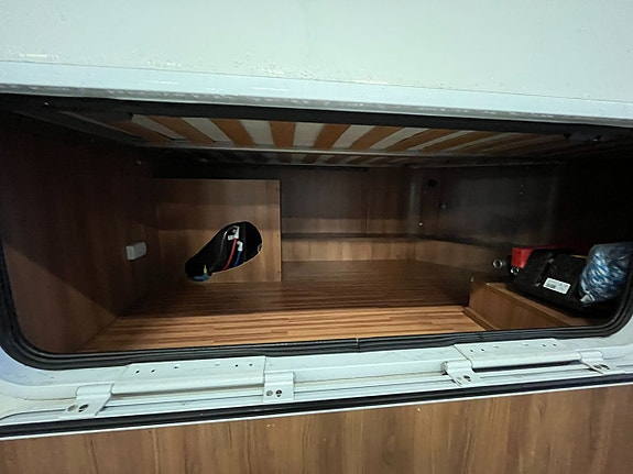 RIMOR Coupé 301 Plus / Kamkedja / Solcell / Dieselvärmare 5 of 5