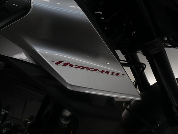 Honda CB750 Hornet *kampanj* 4 of 4