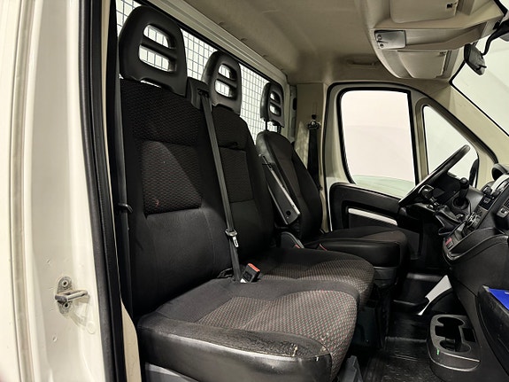 Peugeot Boxer 14 of 19