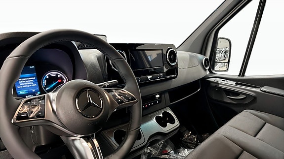 Mercedes-Benz Sprinter 412 4 of 10