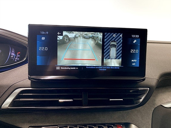 Peugeot 5008 10 of 17