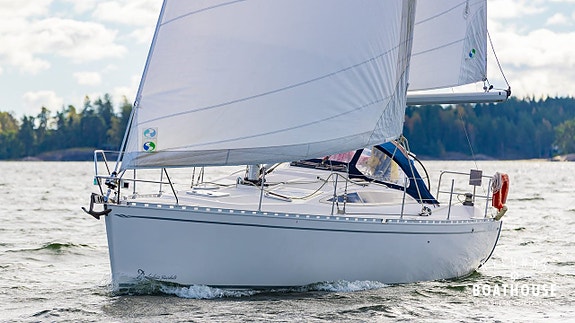 Delphia  D37 | Volvo Penta D1-30B 30 of 30