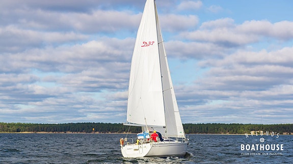 Delphia  D37 | Volvo Penta D1-30B 29 of 30