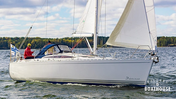Delphia  D37 | Volvo Penta D1-30B 17 of 30
